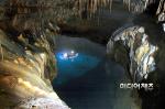 용천동굴서 신비의 호수 발견