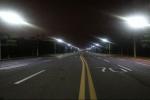 어두운 일주도로, LED 가로등으로 밝힌다