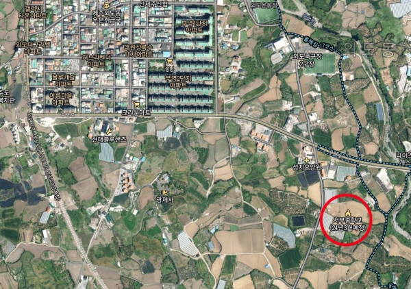 빨간색 원이 (가칭)서부중학교 부지. 외도 부영아파트 끝에서 700m 가량 떨어져 있다. /사진은 카카오맵 캡쳐.