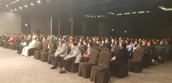 6일 오후 제주한라대 컨벤션홀에서 열린 장동훈 예비후보의 북콘서트 행사 참가자들의 모습.